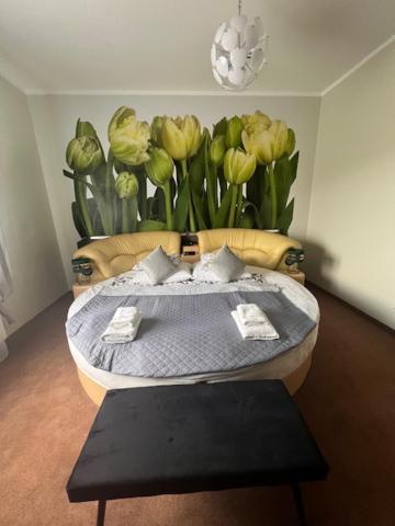 Magnolia Hotel&Restauracja يافور المظهر الخارجي الصورة